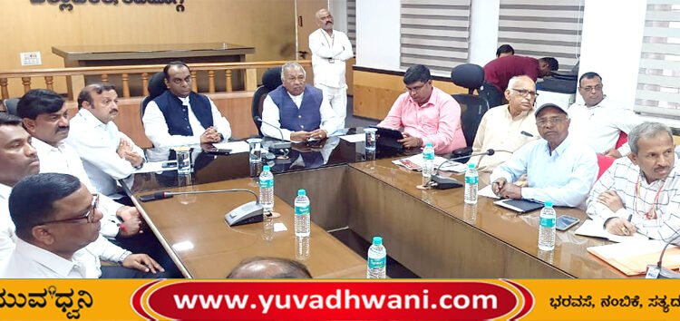 ಶರಾವತಿ ಪಂಪ್ಡ್ ಸ್ಟೋರೇಜ್ | ಕೆ.ಎಸ್.ಈಶ್ವರಪ್ಪ ನೇತೃತ್ವದಲ್ಲಿ ಜಿಲ್ಲಾಧಿಕಾರಿಗಳೊಂದಿಗೆ ಸಭೆ, ಇಲ್ಲಿವೆ  ಪ್ರಮುಖ ನಿರ್ಧಾರಗಳು