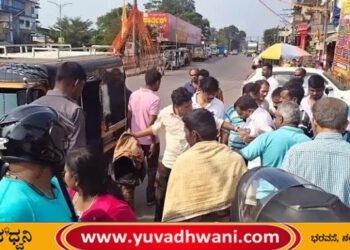 ಆಗುಂಬೆ ಬಸ್ ನಿಲ್ದಾಣದ ಸಮೀಪ ಎರಡು ಪ್ರತ್ಯೇಕ ರಸ್ತೆ ಅಪಘಾತ, ಪಕ್ಕೆಲುಬಿಗೆ ಬಲವಾದ ಪೆಟ್ಟು!