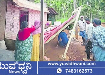 ಭಾರೀ ಮಳೆ ಗಾಳಿ, ಚಾವಣಿ ಕುಸಿದು ವ್ಯಕ್ತಿ ಸಾವು!
