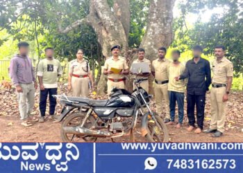 ಬೈಕ್‌ನಲ್ಲಿ ಗಾಂಜಾ ಸಾಗಿಸುತ್ತಿದ್ದ ಇಬ್ಬರು ಆರೋಪಿಗಳ ಬಂಧನ
