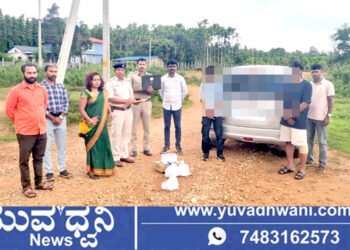 ಕಾರಿನಲ್ಲಿ ಗಾಂಜಾ ಸಾಗಿಸುತ್ತಿದ್ದ ಇಬ್ಬರ ಬಂಧನ