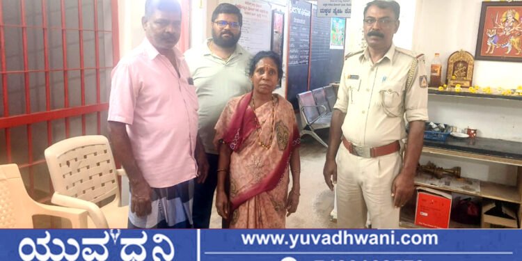 ಹೊಳೆಹೊನ್ನೂರು, ಸಿಕ್ಕ ಬಂಗಾರ ಮರಳಿಸಿದ ತಂದೆ, ಮಗ!