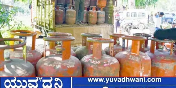 ನವೆಂಬರ್ 1ರಿಂದ ಎಲ್ಪಿಜಿ ಸಿಲಿಂಡರ್ ನಿಯಮಗಳಲ್ಲಿ ಬದಲಾವಣೆ? ಈ ವಿಚಾರಗಳನ್ನು ತಿಳಿದುಕೊಳ್ಳಿ!